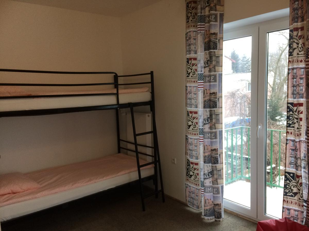 Hophop Noclegi Varsovie Chambre photo